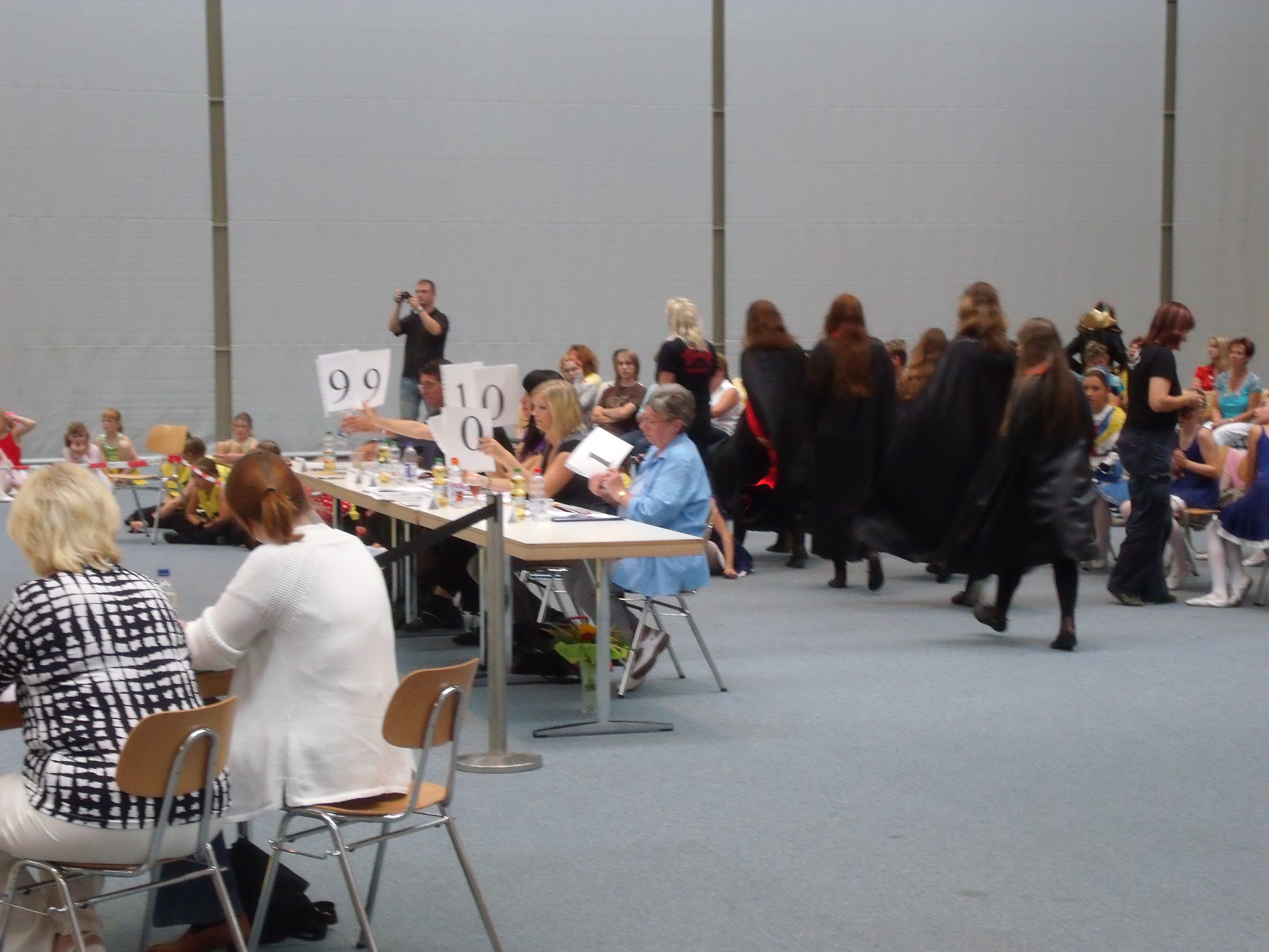 Dessau-Rolauer Tanzwettbewerb:  015. Hchstnoten des Tages 4x10 und 1x9,9 